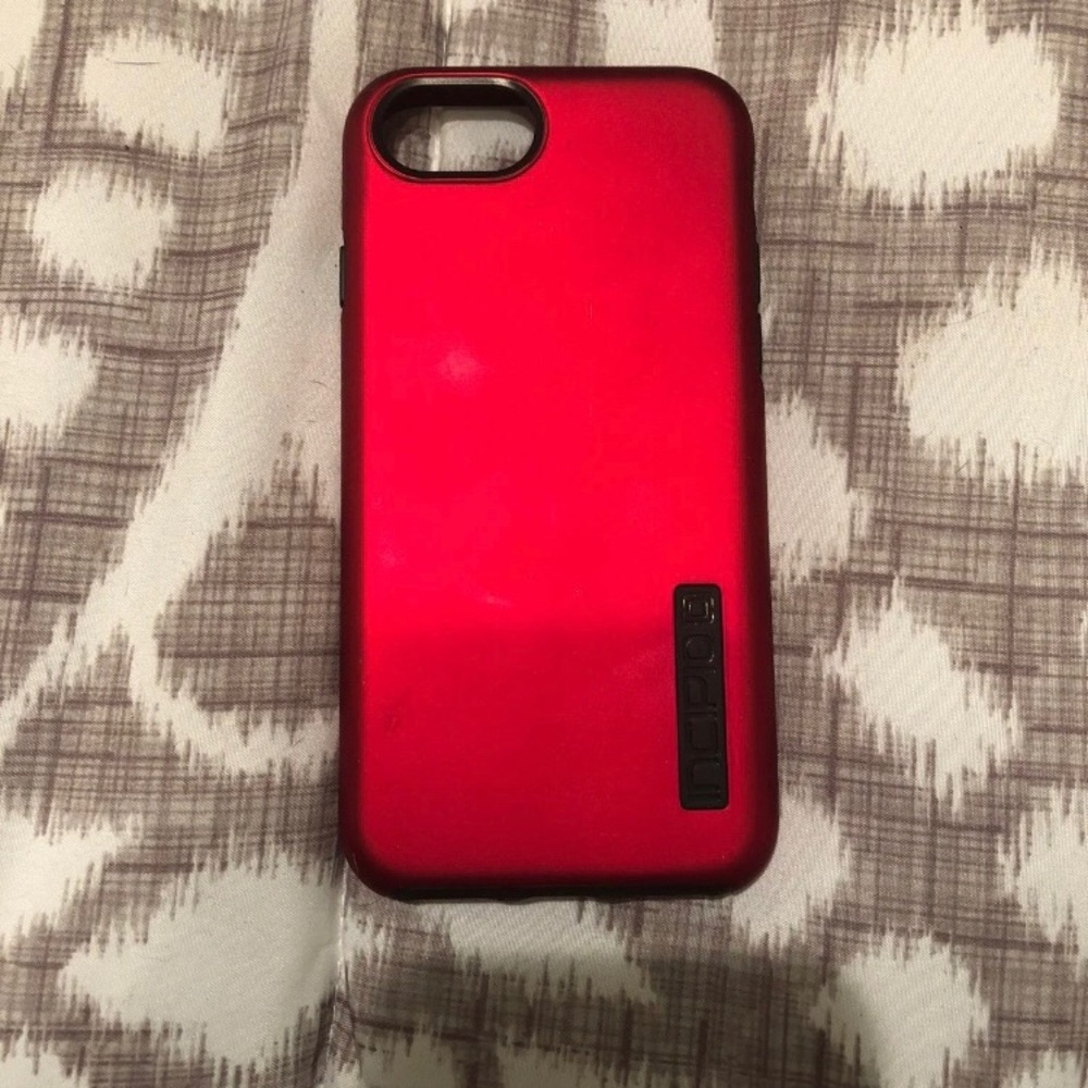 Incipio iPhone 7/8 case